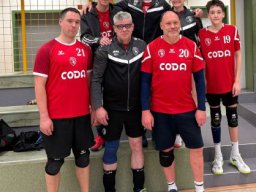 2026-03-21-vb-grossbreitenbach-kl - 21.03.2026&amp;nbsp; Beim Freizeitturnier in Großbreitenbach war die Leistungsdichte sehr eng. Wir haben uns mit der bunt zusammengestellten Truppe Platz 8 von 12 erkämpft und damit besser als zuvor gedacht abgeschnitten. Somit gab es auch wieder "rund um den Körper" Spaß. Verpflegung war auch excellent.